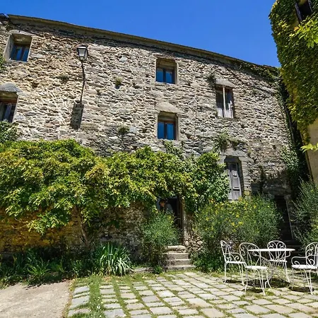 Apartment In Brustico
