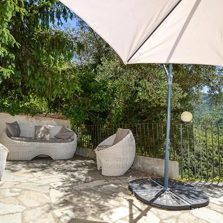 Gorgeous In Carcheto Brustico * Carcheto